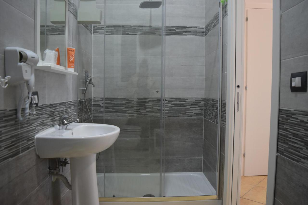 Bed & Breakfast Domus Pepe Scalea Ngoại thất bức ảnh